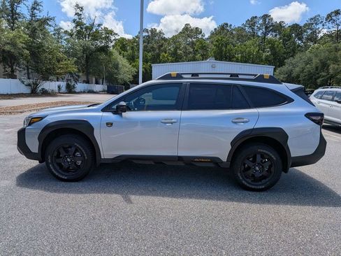 Used 2025 Subaru Outback Wilderness w/ Wilderness Package AWD/4WD image 6