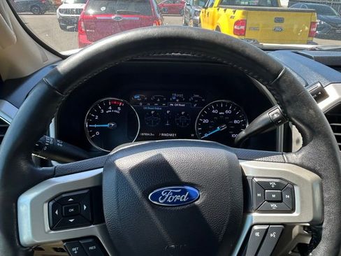 Certified 2019 Ford F250 Lariat w/ Lariat Ultimate Package AWD/4WD image 15