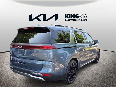 Certified 2024 Kia Carnival SX Prestige FWD image 3