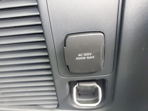 New 2026 Lincoln Navigator Black Label AWD/4WD image 32