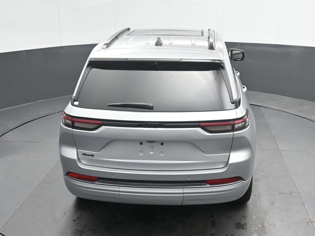 Used 2026 Jeep Grand Cherokee Limited AWD/4WD image 30