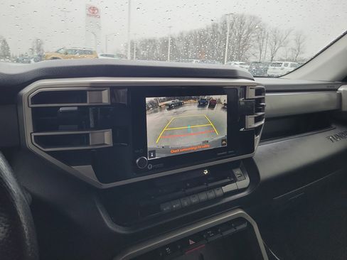 Used 2022 Toyota Tundra SR5 w/ TRD Off-Road Package image 13