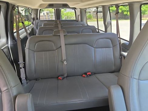 Used 2025 Chevrolet Express 3500 LS RWD image 14