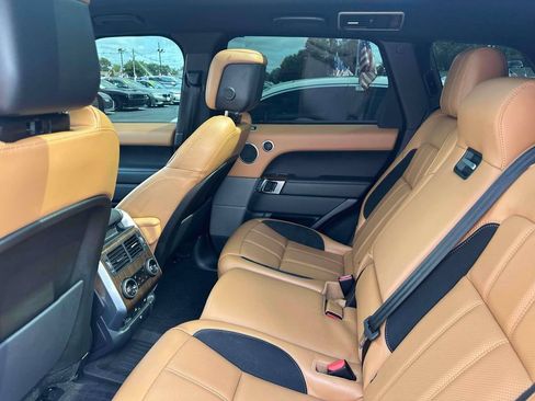 Used 2018 Land Rover Range Rover Sport Supercharged AWD/4WD image 10