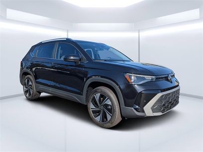 New 2025 Volkswagen Taos SE