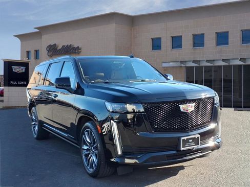 Certified 2023 Cadillac Escalade ESV Sport w/ Touring Package image 3