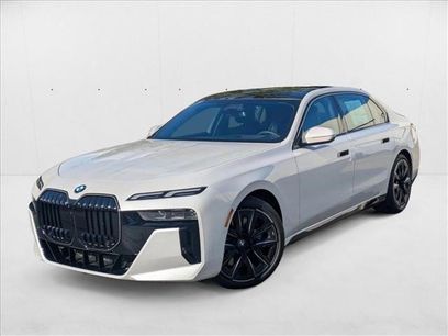 New 2025 BMW 760i xDrive