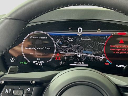 New 2025 Porsche Cayenne S AWD/4WD image 13