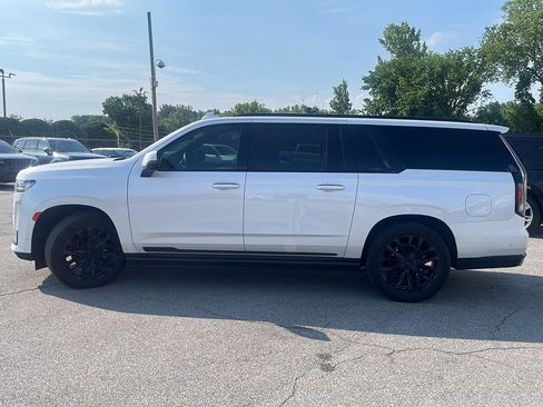 Used 2024 Cadillac Escalade ESV Premium Luxury w/ Performance Package AWD/4WD image 4