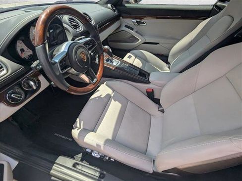 Used 2024 Porsche 718 Cayman S RWD image 14