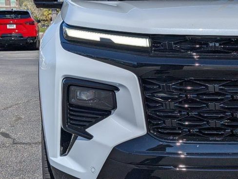 New 2026 Chevrolet Traverse RS w/ LPO, Floor Liner Package image 10