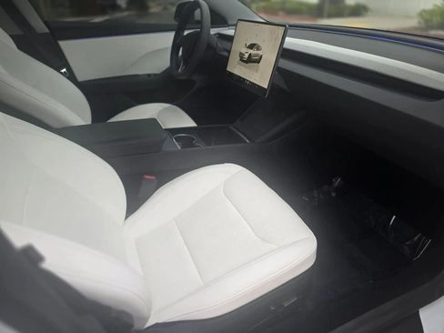 Used 2025 Tesla Model 3 Long Range RWD image 19