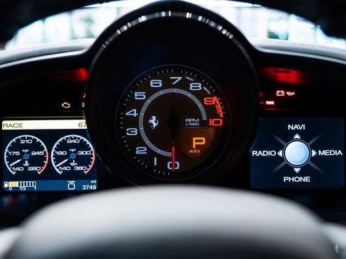 Used 2011 Ferrari 458 Italia Coupe image 25