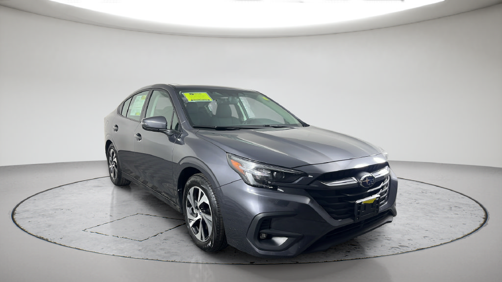 Used 2025 Subaru Legacy Premium AWD/4WD image 4
