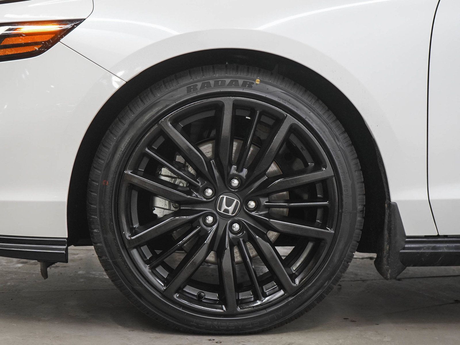 Used 2023 Honda Accord Touring image 29