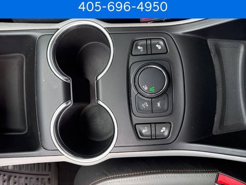 Used 2021 GMC Terrain SLT FWD image 27