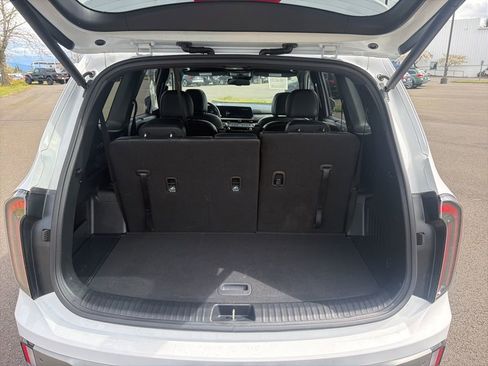 Used 2023 Kia Telluride EX X-Line AWD/4WD image 21