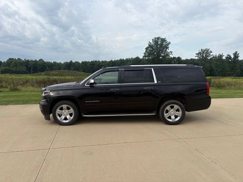 Used 2016 Chevrolet Suburban LTZ w/ Max Trailering Package AWD/4WD image 3