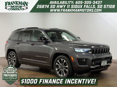 Used 2024 Jeep Grand Cherokee Overland AWD/4WD image 1