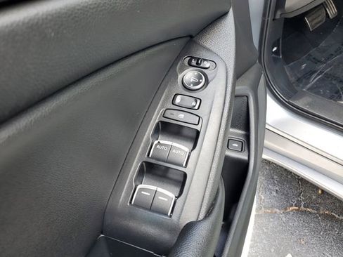 Used 2019 Honda Accord Sport image 17