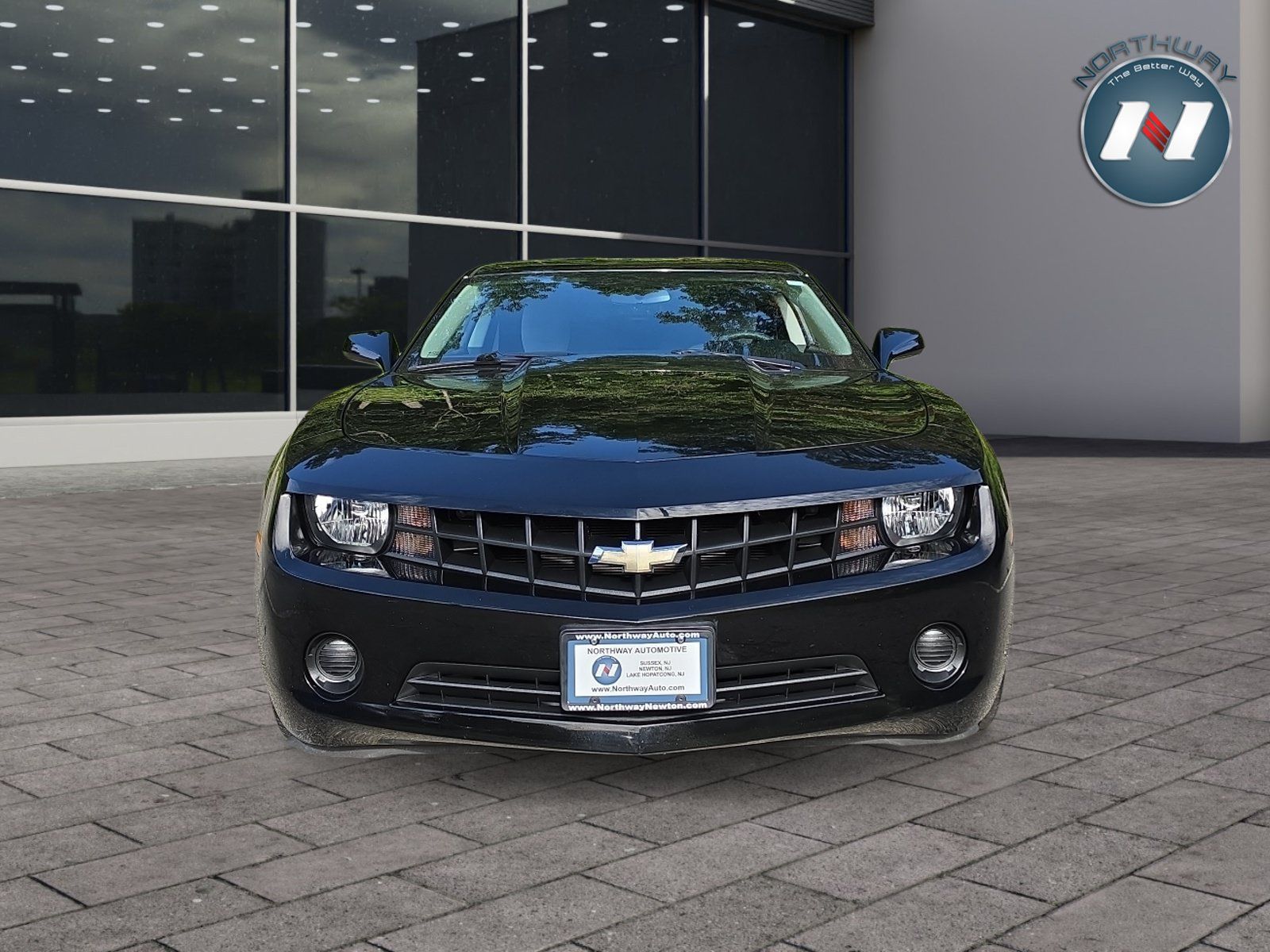 Used 2013 Chevrolet Camaro LS RWD image 8