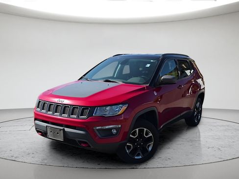 Used 2018 Jeep Compass Trailhawk AWD/4WD image 1