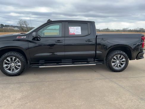 Used 2022 Chevrolet Silverado 1500 RST image 5