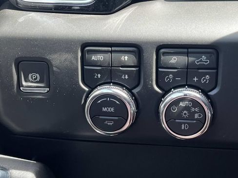 New 2026 GMC Sierra 1500 Denali AWD/4WD image 26