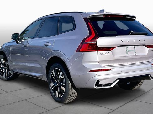 New 2026 Volvo XC60 B5 Plus w/ Protection Package Premier image 3