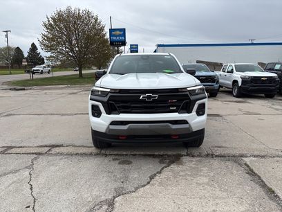 New 2025 Chevrolet Colorado Z71 w/ Z71 Convenience Package 2