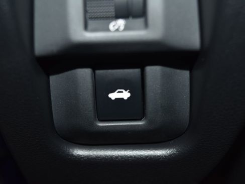 Used 2025 Toyota GR86 Premium image 16