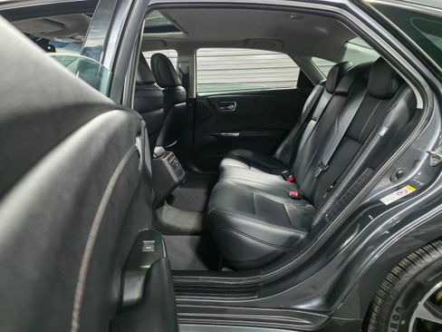 Used 2018 Toyota Avalon XLE Premium image 15