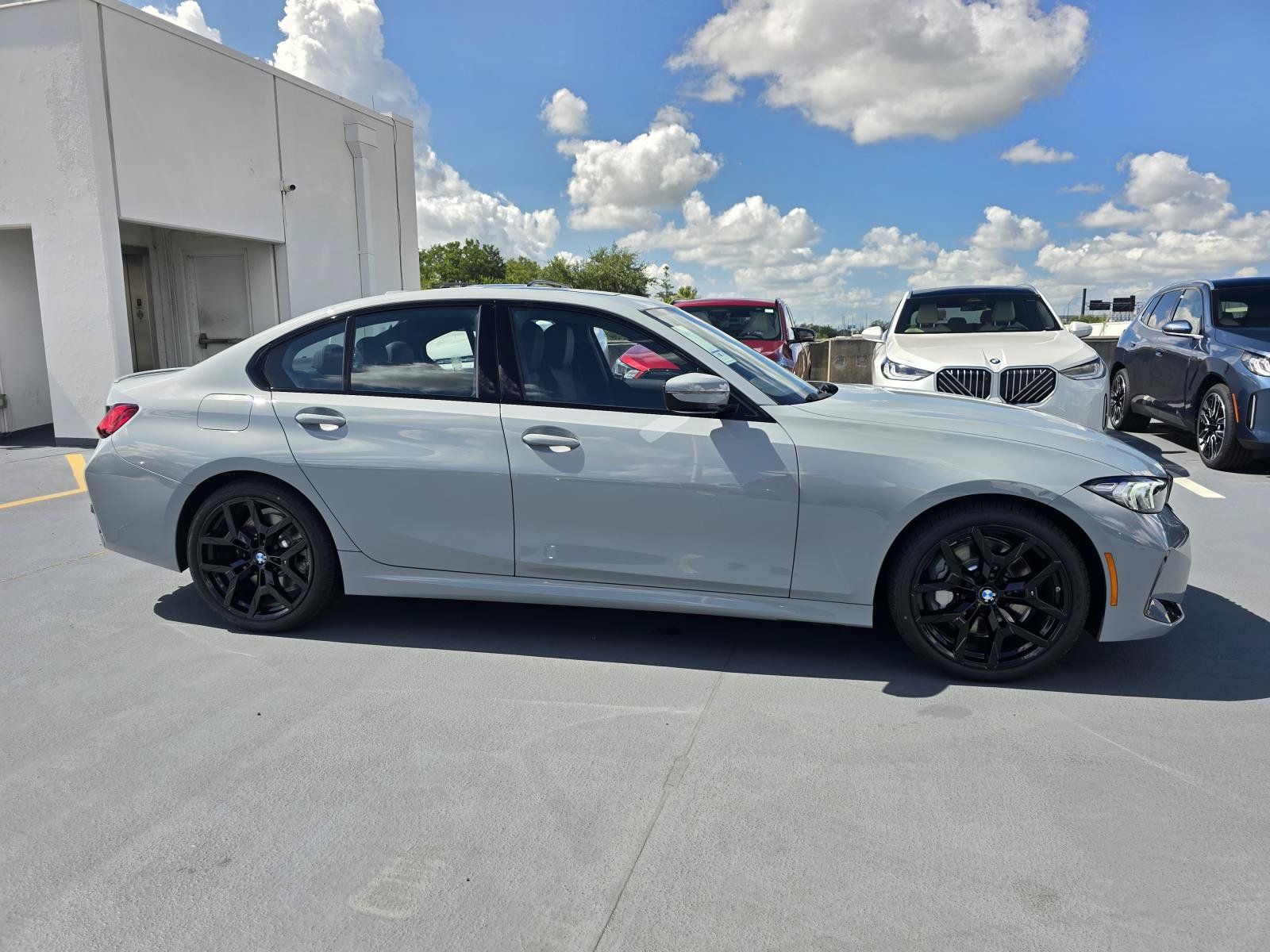 New 2026 BMW 330i Sedan w/ M Sport Package RWD image 23