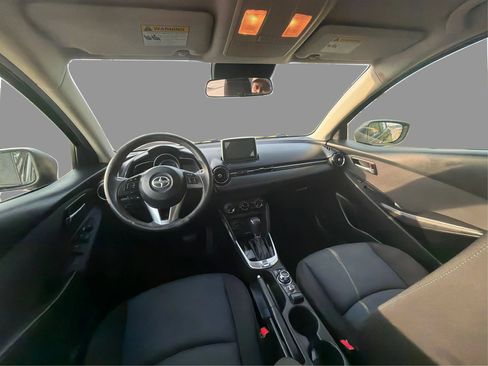 Used 2016 Scion iA FWD image 28