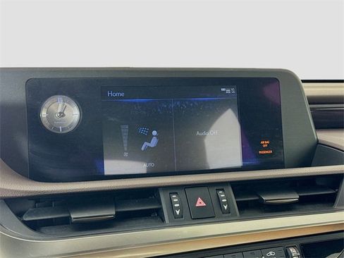 Used 2019 Lexus ES 350 image 22