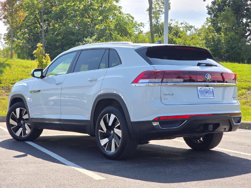 Used 2024 Volkswagen Atlas Cross Sport SE w/ Panoramic Sunroof Package AWD/4WD image 22
