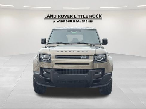 New 2026 Land Rover Defender 110 X-Dynamic SE image 8
