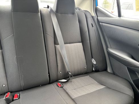 Used 2025 Nissan Sentra SV image 35