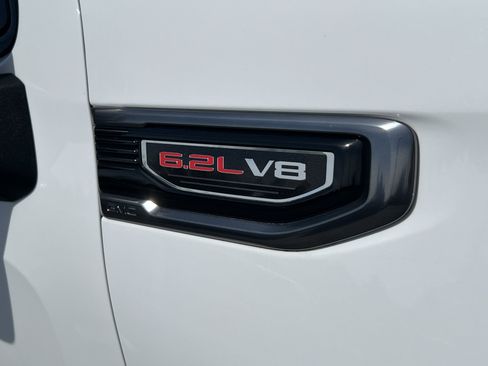 Used 2019 GMC Sierra 1500 AT4 w/ AT4 Premium Package AWD/4WD image 10