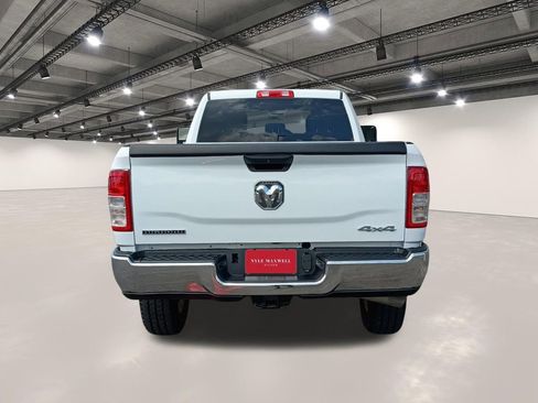 Used 2024 RAM 2500 Big Horn AWD/4WD image 15
