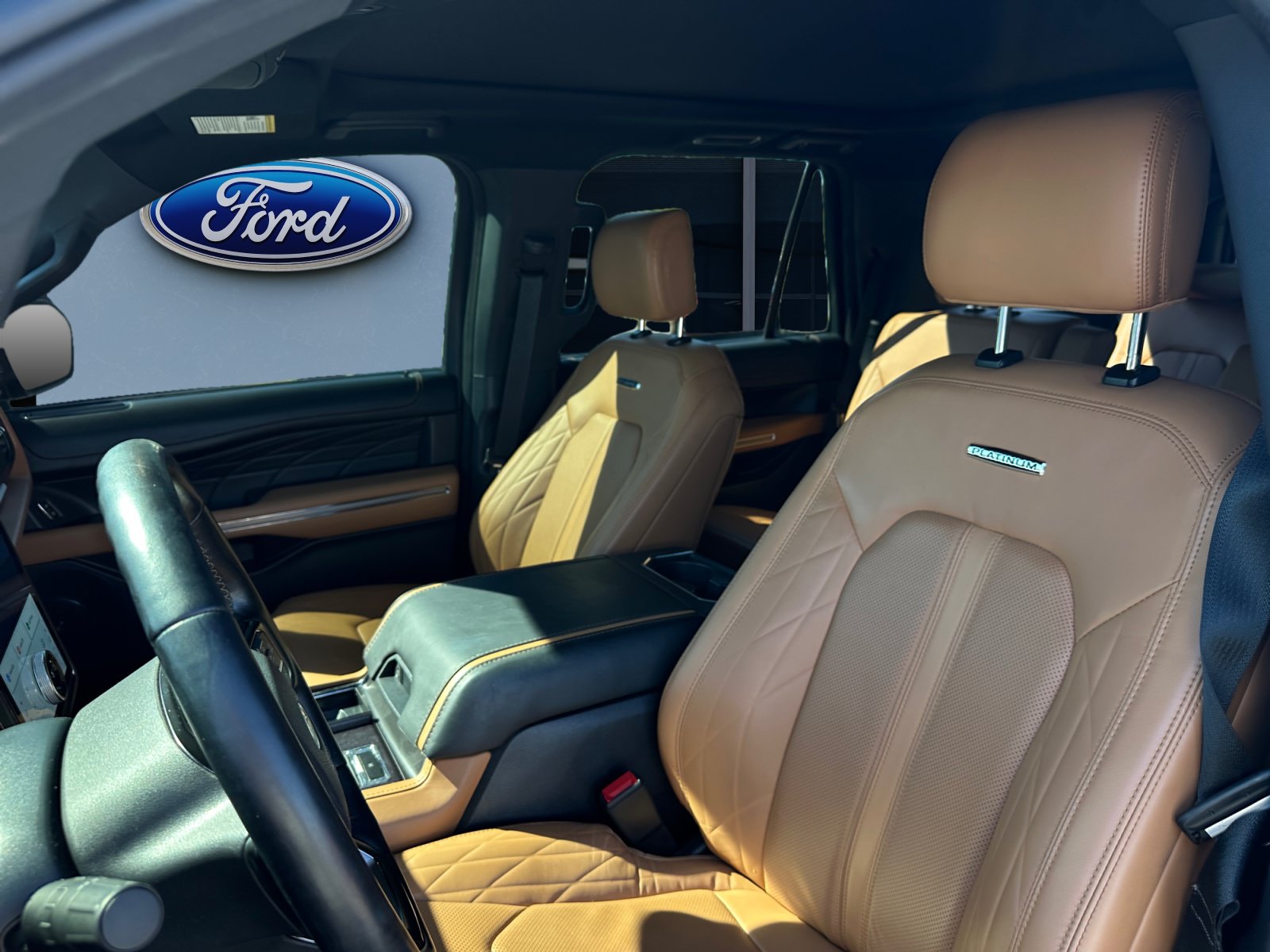 Used 2023 Ford Expedition Platinum RWD image 11