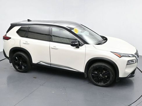 Used 2023 Nissan Rogue SL FWD image 38
