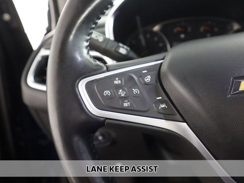 Used 2022 Chevrolet Equinox Premier image 3