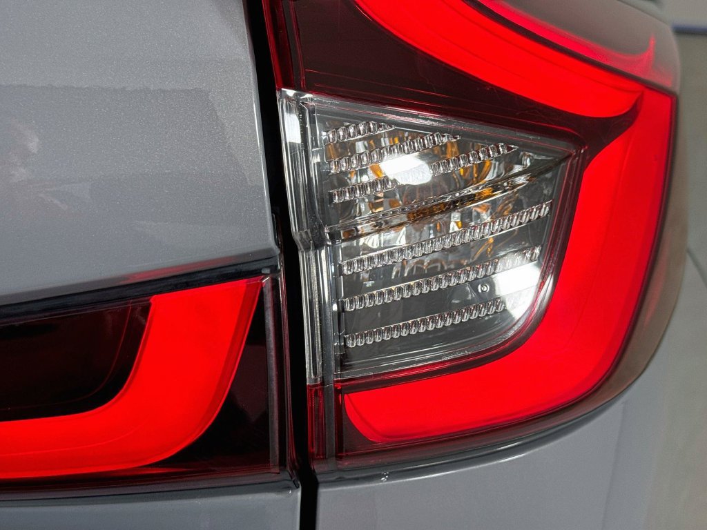 Used 2024 Honda CR-V Sport image 32