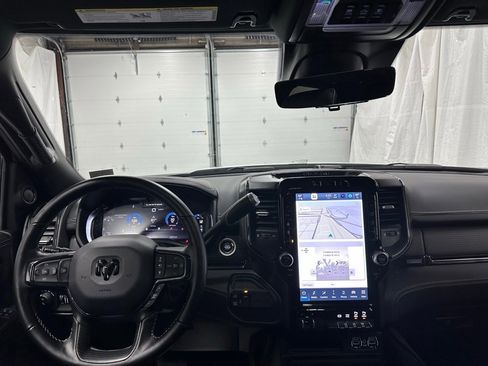 Used 2024 RAM 2500 Limited image 17