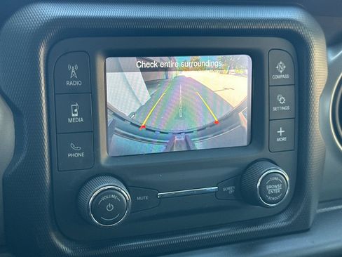 Used 2020 Jeep Wrangler Unlimited Sport AWD/4WD image 20