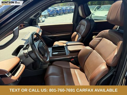 Used 2025 Lincoln Navigator Reserve AWD/4WD image 31