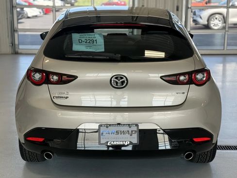 Used 2024 MAZDA MAZDA3 s FWD image 4
