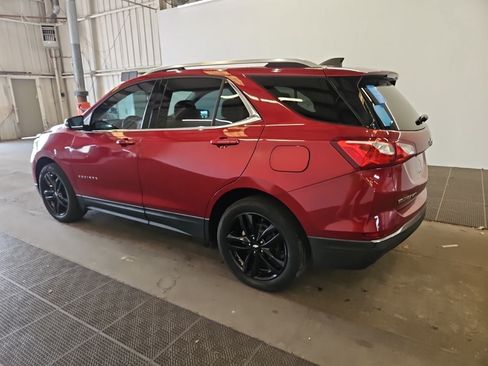 Used 2020 Chevrolet Equinox LT w/ Sport Edition FWD image 4