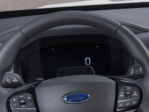 Used 2026 Ford Explorer Platinum w/ LUX Leather Package AWD/4WD image 13